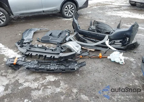 2025 Subaru Forester Premium z USA, uszkodzony, nr VIN JF2SLDDC3SH481542